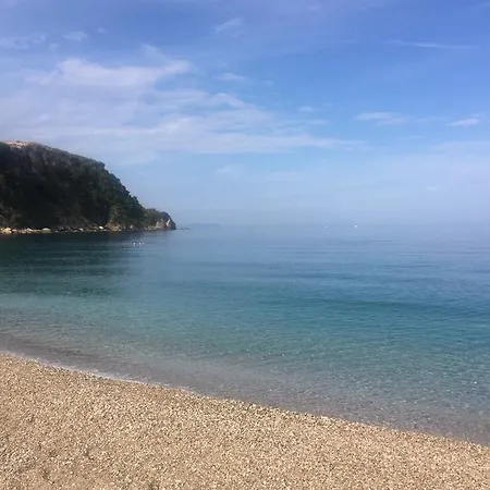 Joana's Apartamento Himare